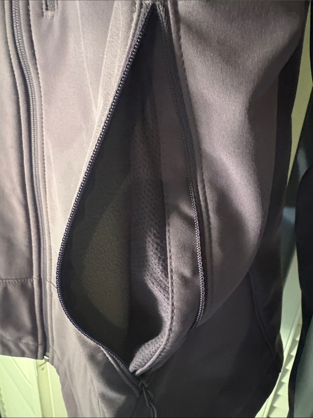 The North Face Men's Two-Tone Purple and Light Gray Softshell Jacket XXL - Picture 4 of 11